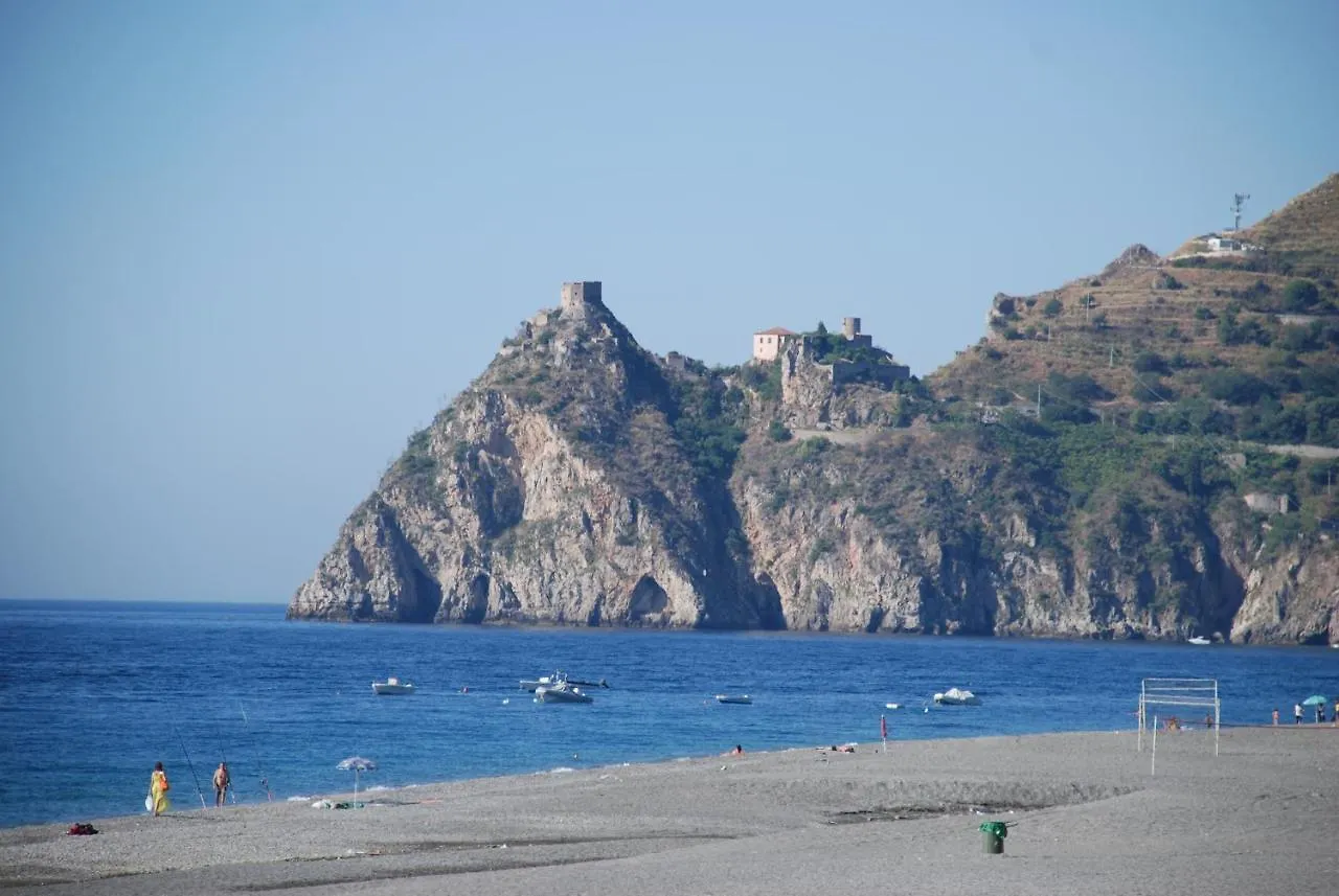 Quattro Torri B&B Santa Teresa Di Riva 3*,  Italy